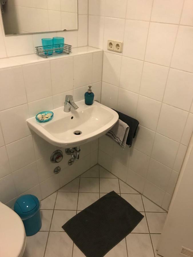 דרזדן Kleine Wohnung Im Gruenen מראה חיצוני תמונה